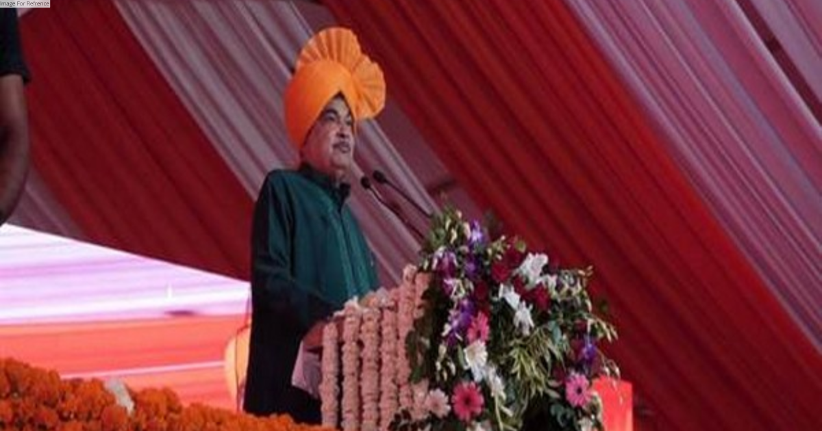 Gadkari inaugurates 7 national highway projects with Rs 6,500-cr investment in UP's Ballia